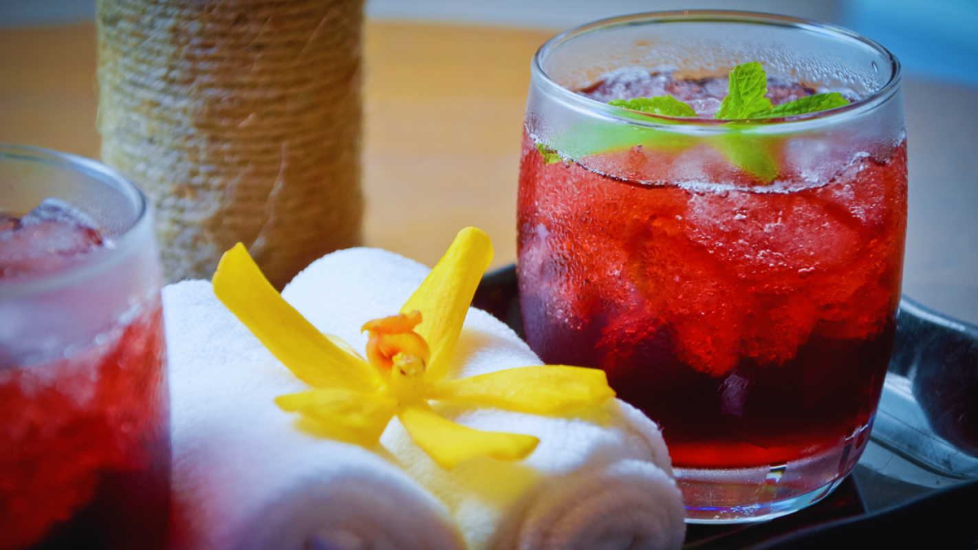 Welcome-drinks-for-guests